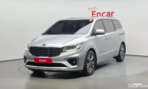 Kia Canival 9-Seater Luxury 2018