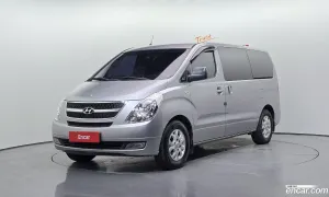 Hyundai Starex CVX Luxury 3-Seater VAN 2014