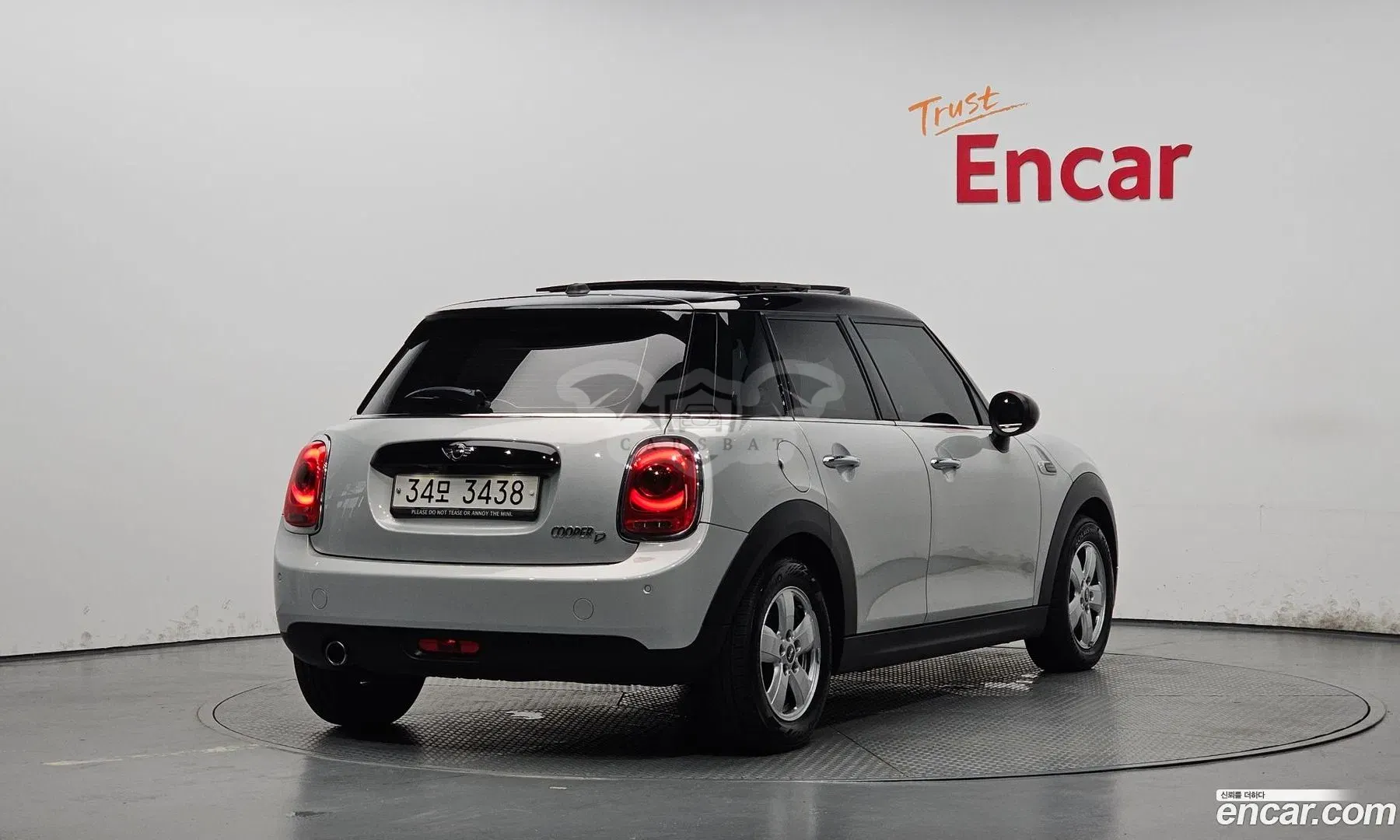 Mini Cooper 3rd 5Door Standard 2017
