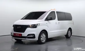 Hyundai Starex Smart Van 3-Seater 2020