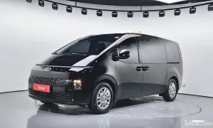 Hyundai Staria Modern Tourer 9-Seater 2023