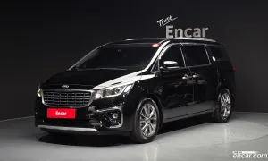 Kia Canival 9-Seater Prstige 2020
