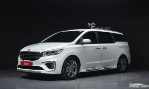 Kia Canival 9-Seater Luxury 2018