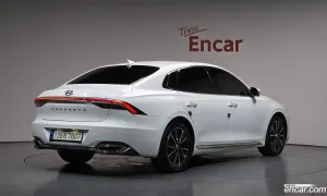 Hyundai Grandeur Le Blanc 2.5 2021