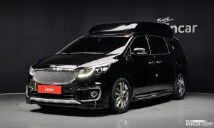 Kia Canival VIP 7-seater Hi-limousine 2016