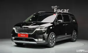 Kia Canival 9-Seater Signature 2022