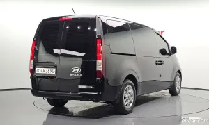 Hyundai Staria Modern L3.5 Cargo 3-Seater 2025