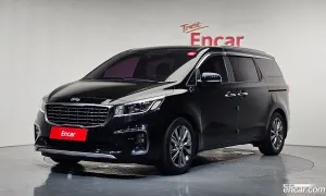 Kia Canival 9-Seater Luxury 2018