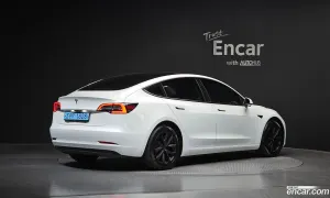 Tesla Model 3 Standard Range Plue RWD 2021