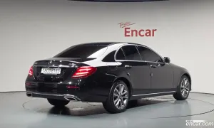 Mercedes-benz E-class E300 4MATIC Avnatgarde 2018