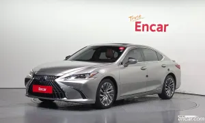 Lexus Es Luxury Plus 2021
