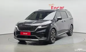 Kia Canival 9-Seater Signature 2023