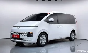 Hyundai Staria Modern Tourer 9-Seater 2022