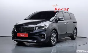 Kia Canival 9-Seater Luxury 2020