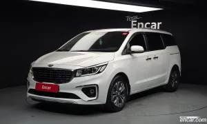Kia Canival 9-Seater Luxury 2018