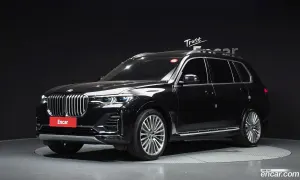 Bmw X7 xDrive 40i Design Pure Excellence 6-Seater 2021