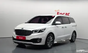 Kia Canival 9-seater Luxury 2017