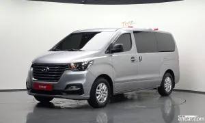 Hyundai Starex Smart Van 3-Seater 2019