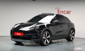 Porsche Macan 4S 2025
