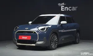 Mini Aceman SE Favoured 2025