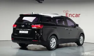 Kia Canival 11-seater Luxury 2014