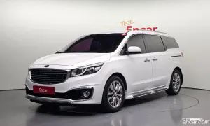 Kia Canival 9-seater Noblesse 2016