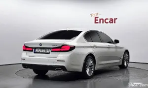 Bmw 5-series 530i Luxury 2022