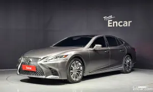 Lexus Ls 3.5 Platinum AWD 2019