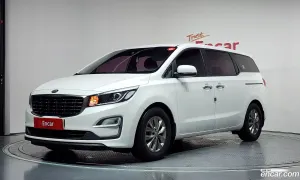 Kia Canival 11-Seater Deluxe 2020