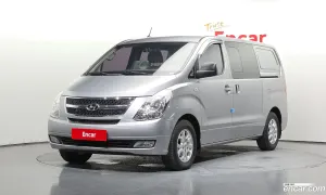 Hyundai Starex CVX Luxury 5-Seater VAN 2014
