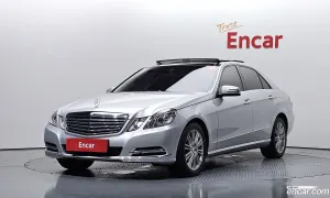 Mercedes-benz E-class E300 Elegance 2011
