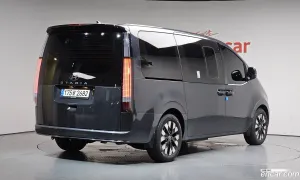 Hyundai Staria Inspiration HEV 1.6 Lounge 9-Seater 2024