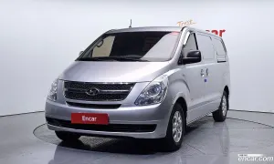 Hyundai Starex CVX Deluxe 3-Seater VAN 2009