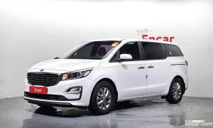 Kia Canival 11-Seater Deluxe 2020