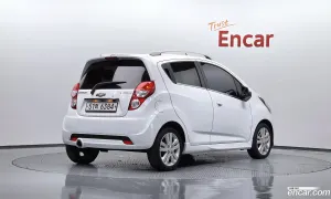 Chevroletgmdaewoo Spark Standard LT 2015
