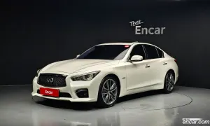 Infiniti Q50 3.5 Hybrid Essence 2017
