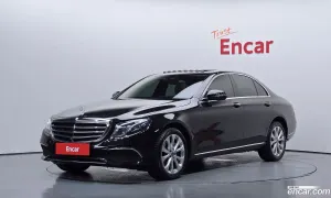 Mercedes-benz E-class E300 4MATIC Exclusive 2017