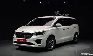 Kia Canival President 7-Seater Limousine 2018