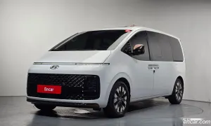 Hyundai Staria Inspiration Lounge 7-Seater 2023