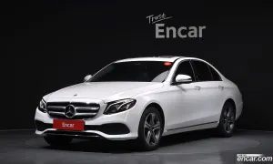 Mercedes-benz E-class E220d Avantgarde 2019