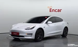 Tesla Model 3 Standard Range Plue RWD 2020