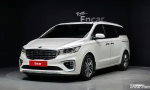 Kia Canival President 7-Seater Limousine 2019