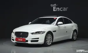 Jaguar Xe 20d Prestige 2016