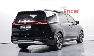 Kia Canival 9-Seater Noblesse 2021
