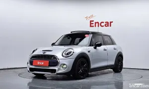 Mini Cooper 3rd 5Door Standard 2016