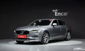 Volvo S90 D5 AWD Momentum 2017