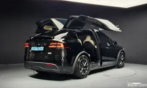 Tesla Model x AWD 2024