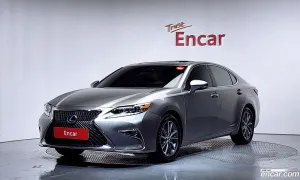 Lexus Es XV60 premium 2016