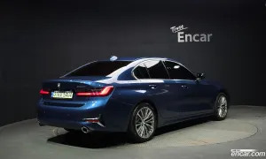 Bmw 3-series 320i Luxury 2021