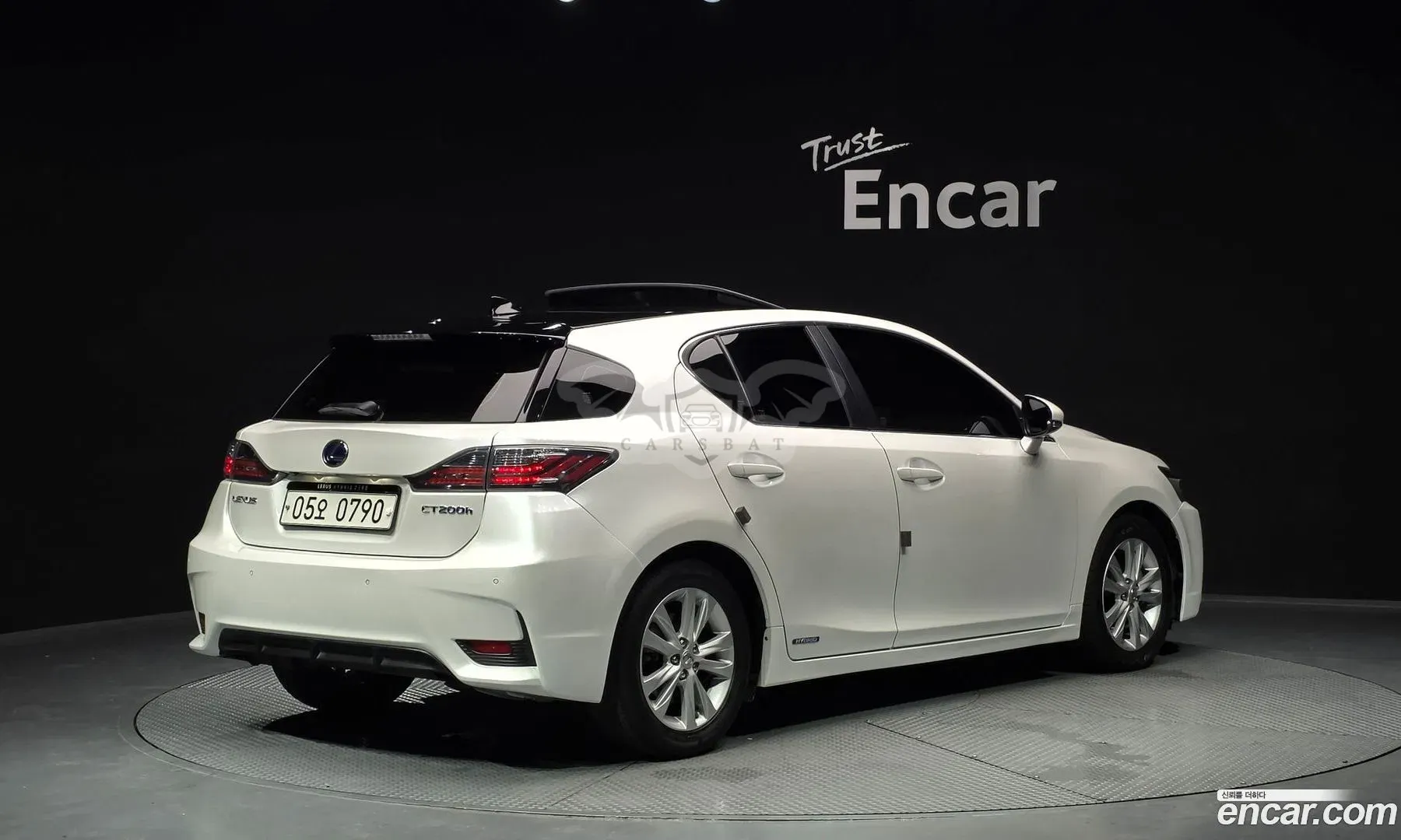Lexus Ct200h ZWA10 1.8 Supreme 2016